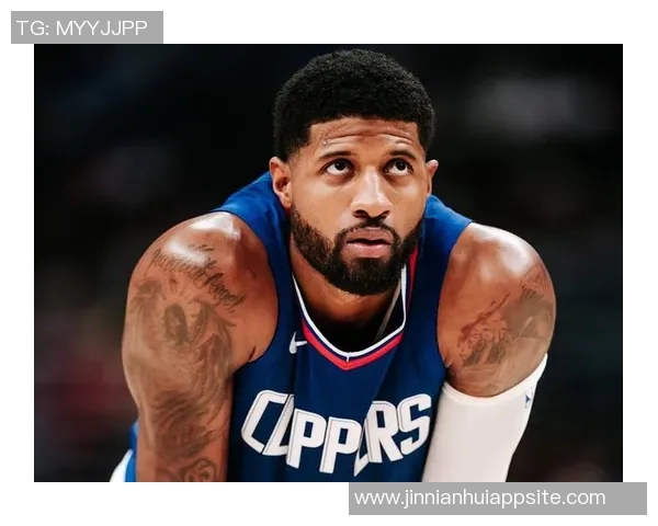 乔治在比赛中表现出色贡献15分8板6助2帽却因5犯规影响发挥 乔治在比赛中表现出色贡献15分8板6助2帽却因5犯规影响发挥